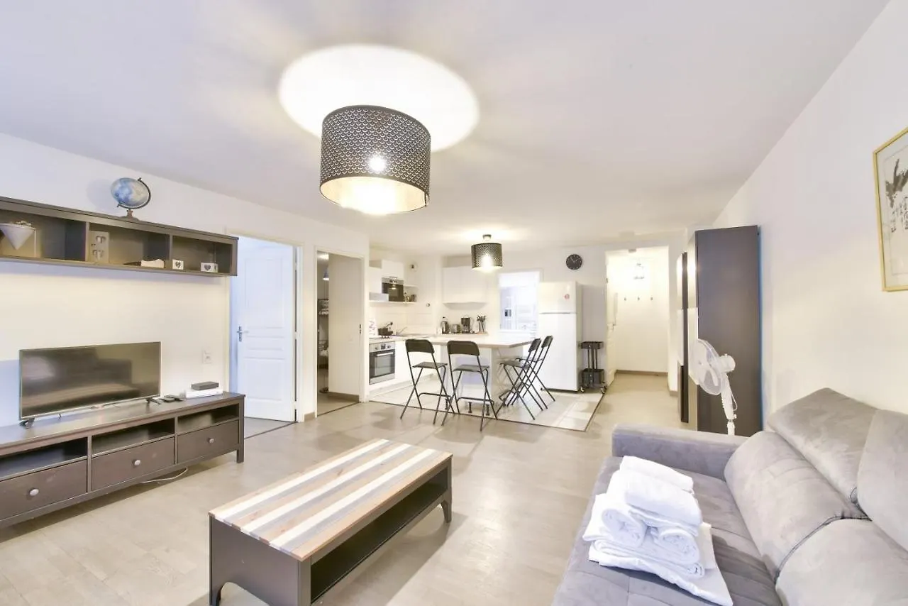 Modern 2 Bedroom Flat 3Min From The Vieux Port Marsella Apartamento